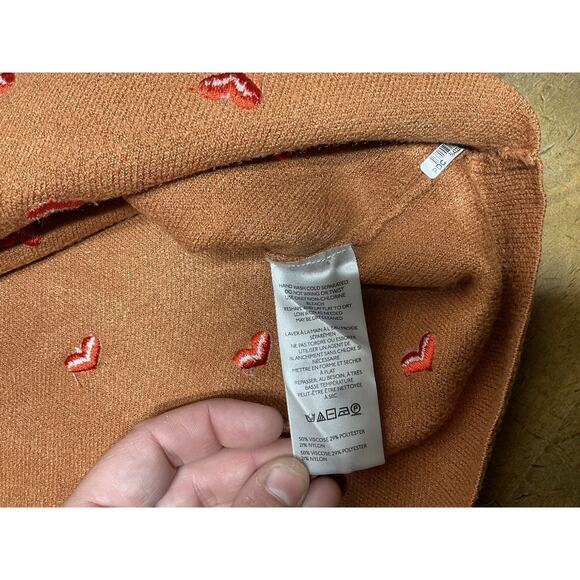 ANTHROPOLOGIE MAEVE Carys Mock-Neck Sweater Cedar Embroidered Hearts Size M - Picture 6 of 10